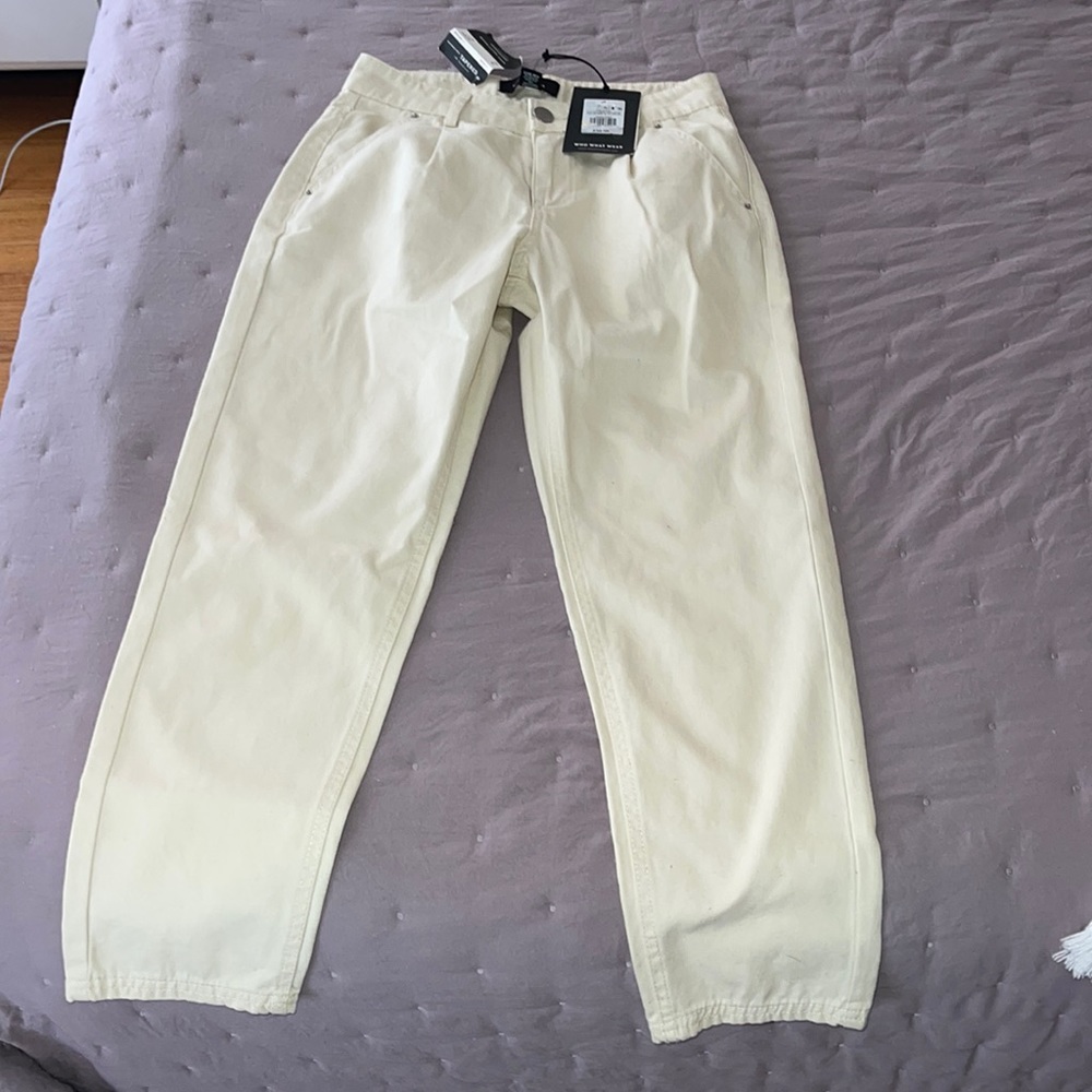 who what wear khaki pants